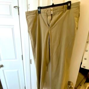 Tommy Bahama- 38/32 Cotton/Tencel/Lyocell Blend.  Used/Like new